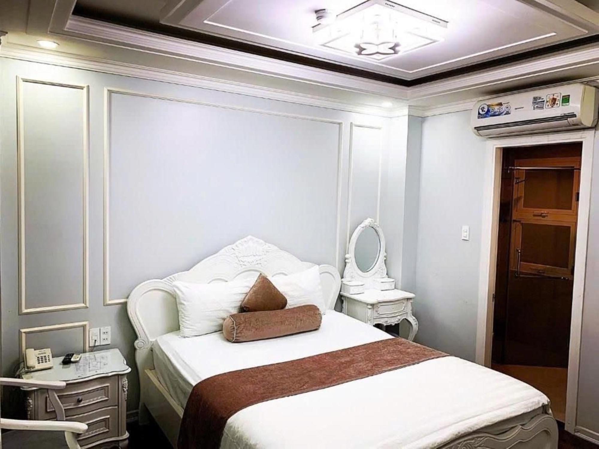 Khai Hung Hotel Binh Chanh Ho Chi Minh-staden Exteriör bild